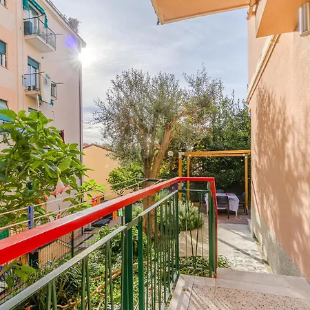 Apartamento Lovely In With Wifi Génova